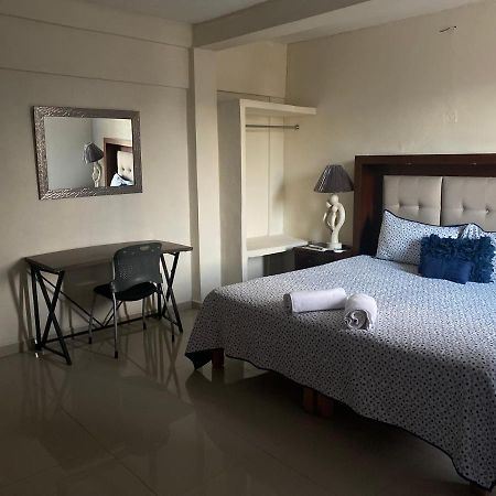 Hotel Maria Elenena El Fresno Luaran gambar